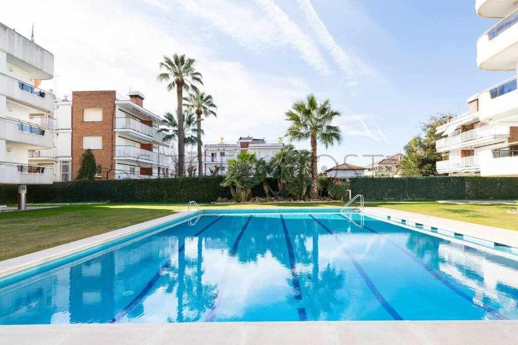 Sitges Arena Dos Piscinas Frente Al Mar Apartment Exterior photo