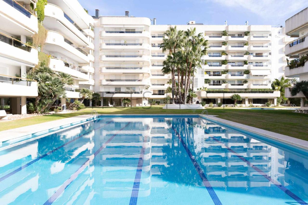 Sitges Arena Dos Piscinas Frente Al Mar Apartment Exterior photo